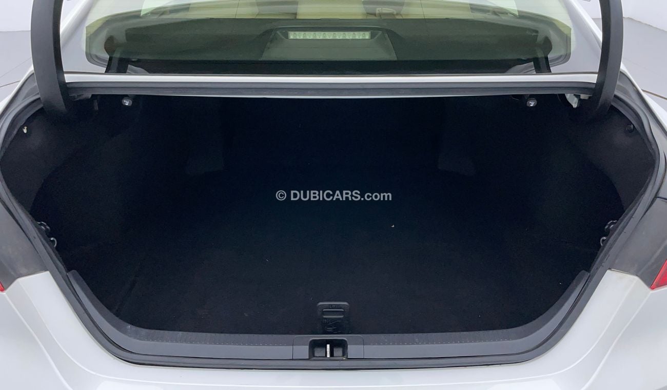 Toyota Camry GLE 2.5 | Zero Down Payment | Free Home Test Drive