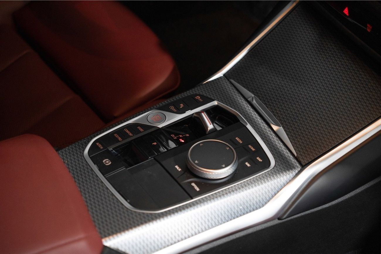 BMW 330i 2023 BMW 330i / Full Agency Service History / Warranty