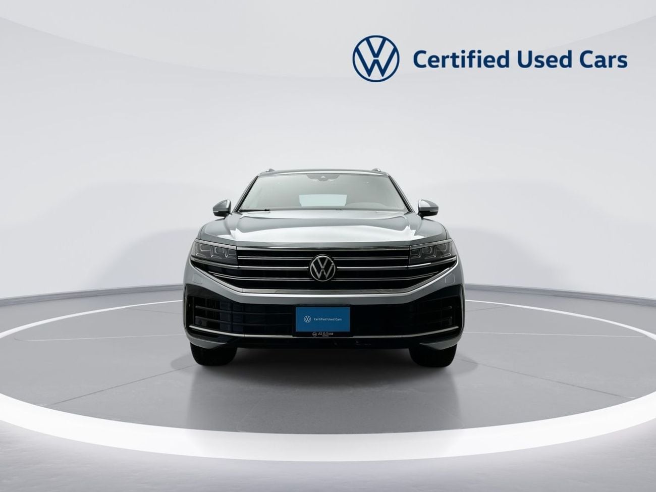 فولكس واجن طوارق 3.0T TL (340 HP) Touareg Elegance + Tirano (Ref#02378)