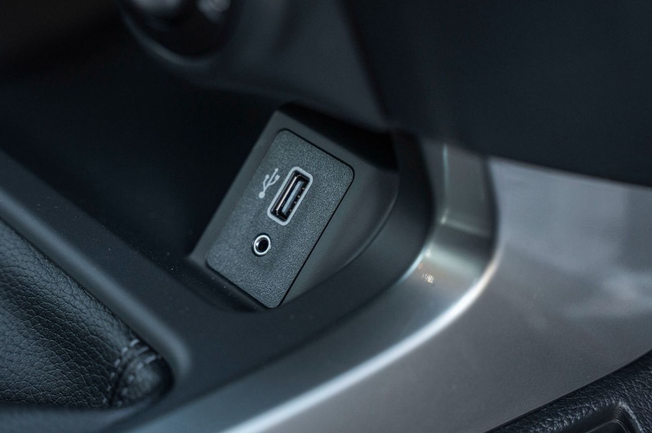 Nissan Navara Nissan Navara LE 2.5L Petrol 2025 Manual