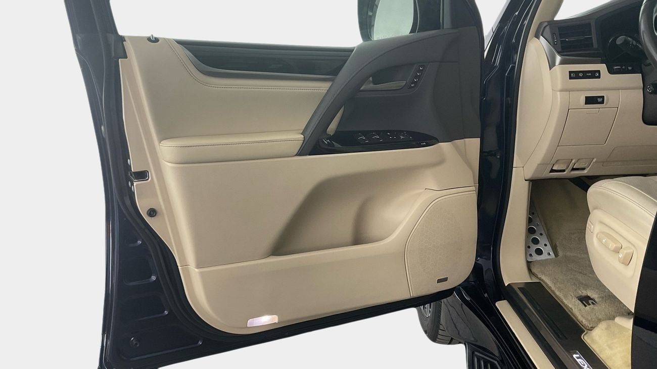 Lexus LX 570 Signature | upto AED 20,000 Ramadan Discount | Guaranteed Warranty | 0 Down Payment