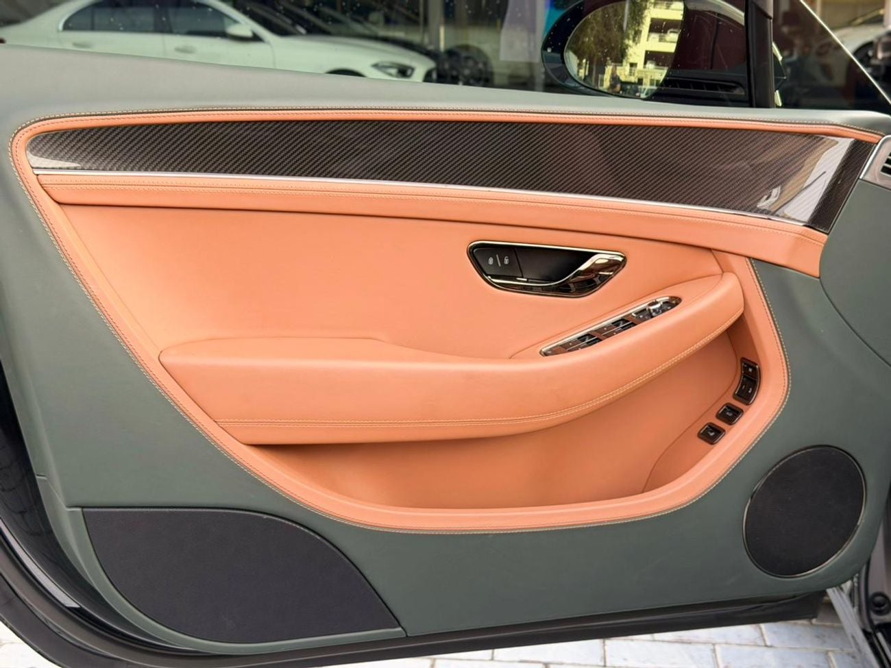 بنتلي كونتيننتال جي تي سي