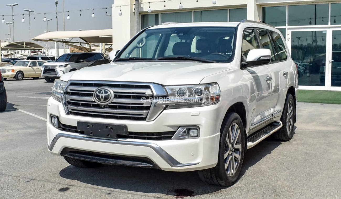 تويوتا لاند كروزر GXR.R