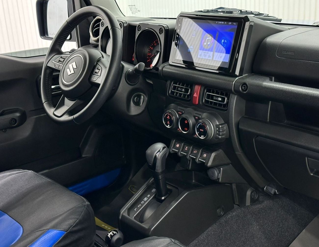 Suzuki Jimny std 2022 Suzuki Jimny All Grip, November 2028 Suzuki Warranty, Full Suzuki Service History, GCC