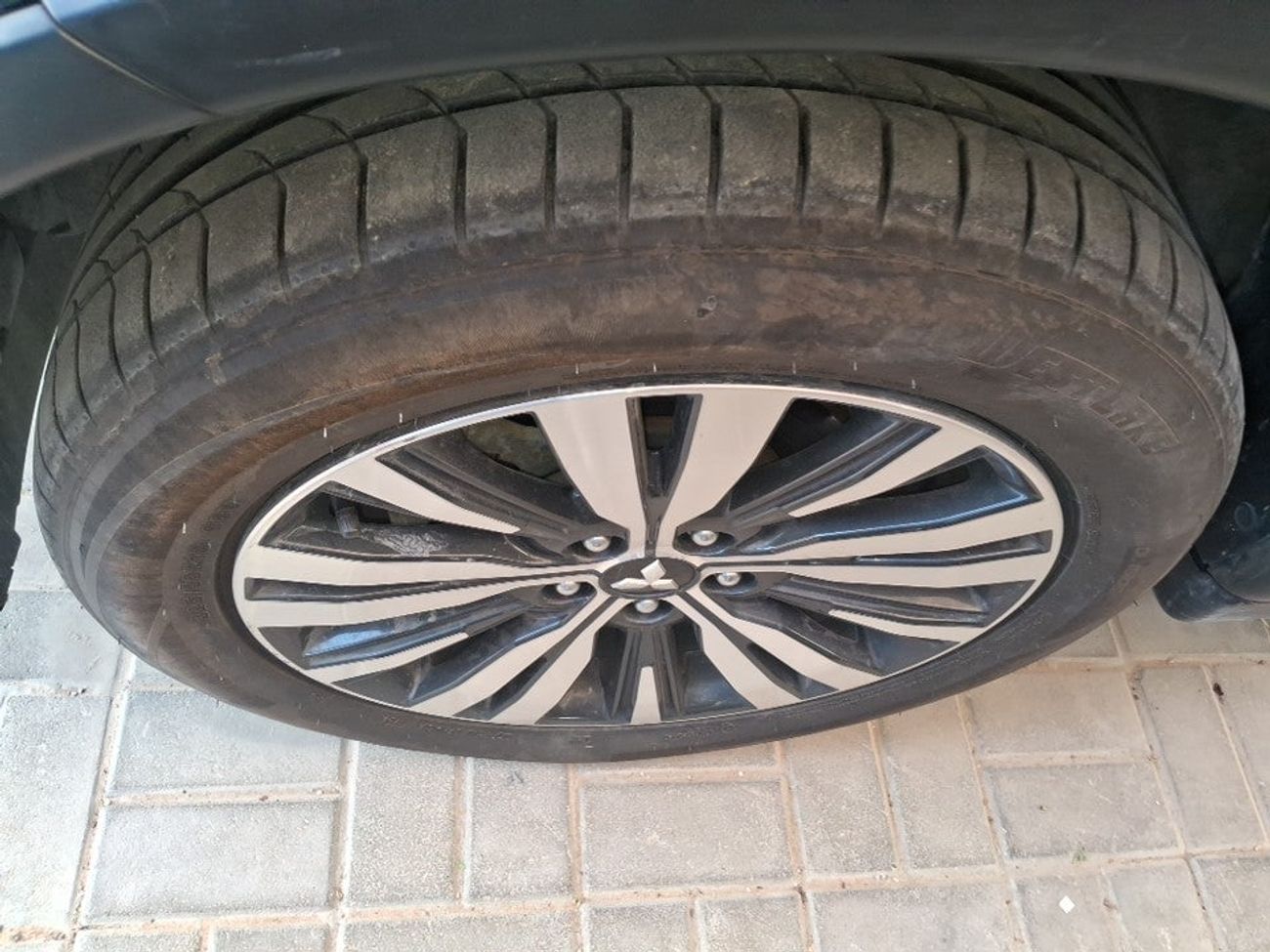 ميتسوبيشي آوتلاندر GLX MID 2.4 | بدون دفعة مقدمة | اختبار القيادة في المنزل