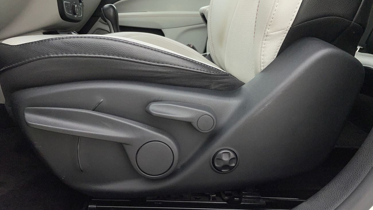 جيب كومباس LIMITED 2.4 | بدون دفعة مقدمة | اختبار القيادة في المنزل