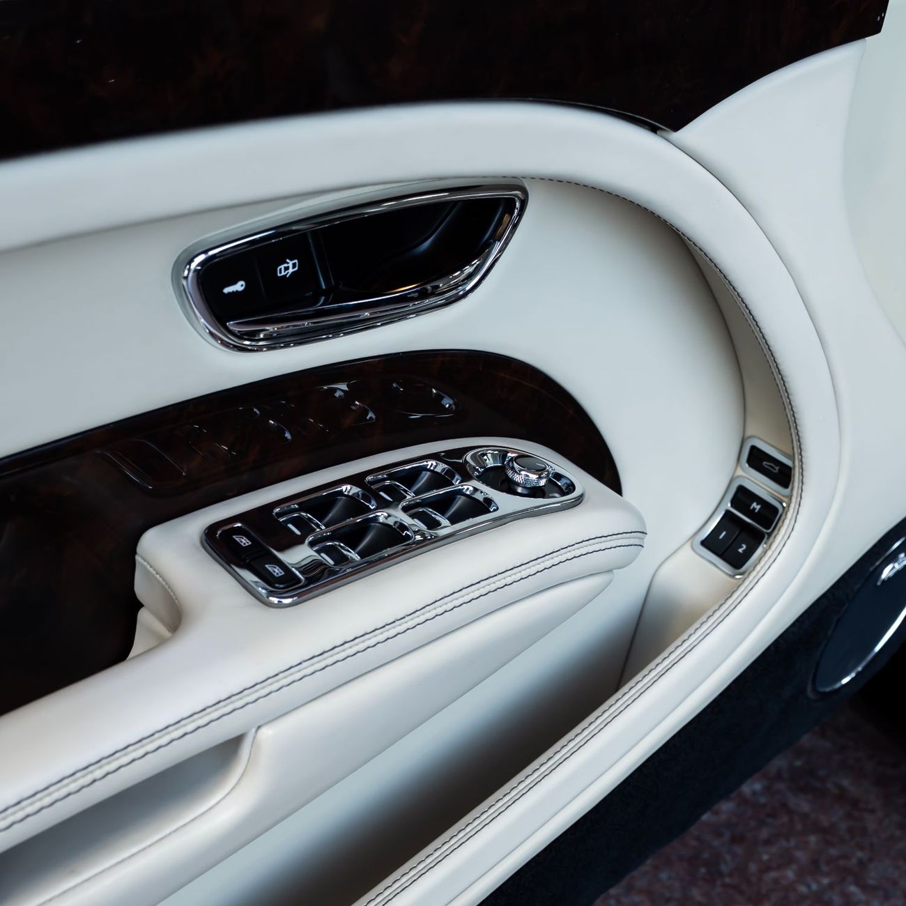 Bentley Mulsanne Bentley Mulsanne  GCC DONE ONLY 75,000KM