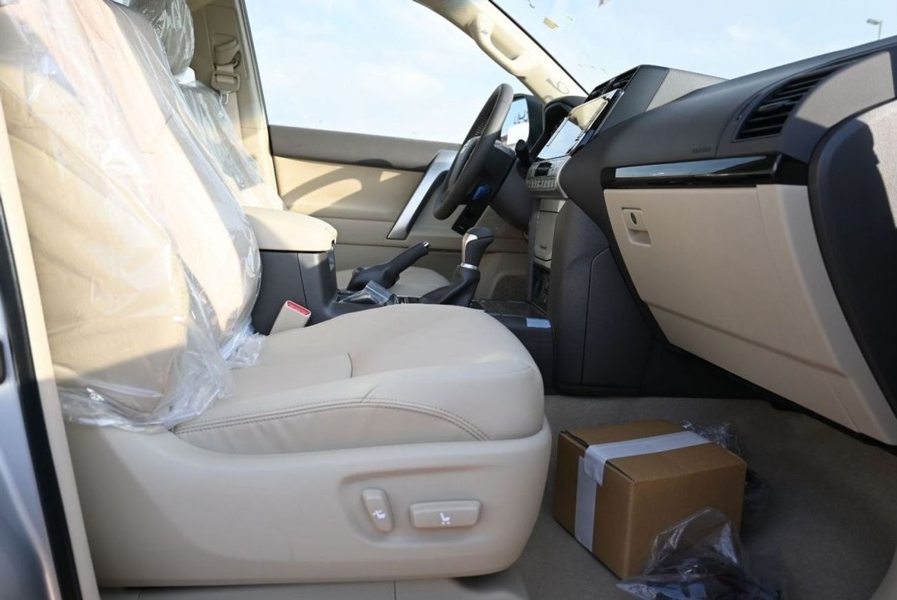 تويوتا برادو تويوتا لاندكروزر برادو 4.0 لتر TX.L بنزين ، دفع رباعي ، 5 أبواب ، مثبت سرعة ، فتحة سقف ، مقاعد كهربا