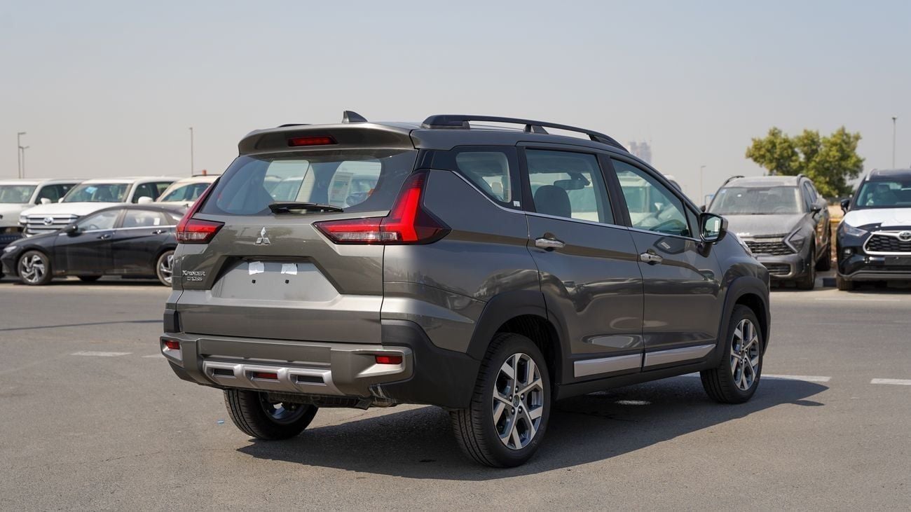 ميتسوبيشي إكسباندر كروس Brand New Mitsubishi Xpadner Cross Premium 2025 Export 1.5L 2WD Petrol A/T|Green/Bronze|XPANDER-CR-2