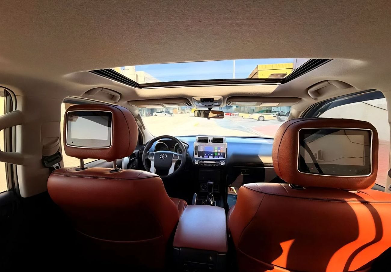 تويوتا برادو LHD VXR (Top of the Option) 2.7 V4 2TR Petrol engine Automatic Gear 4WD 7 Seats 5 Doors