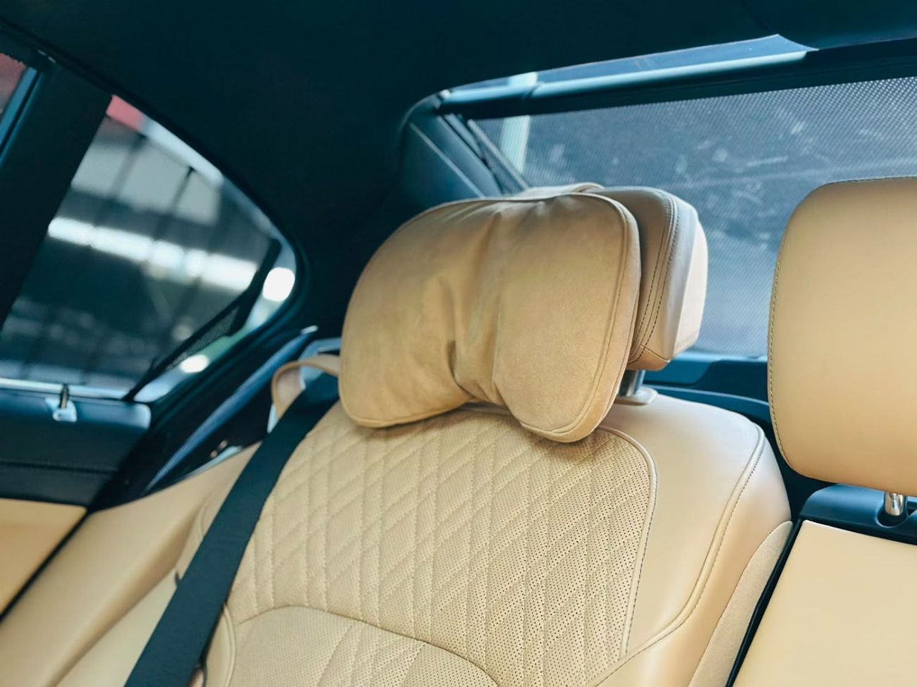 بي أم دبليو 740Li PURE EXCELLENCE