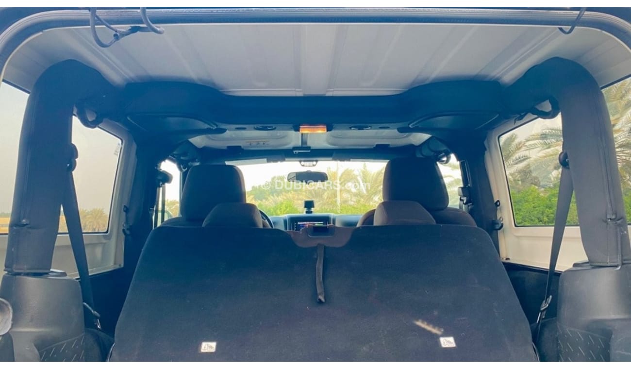 Jeep Wrangler Sahara Coupe