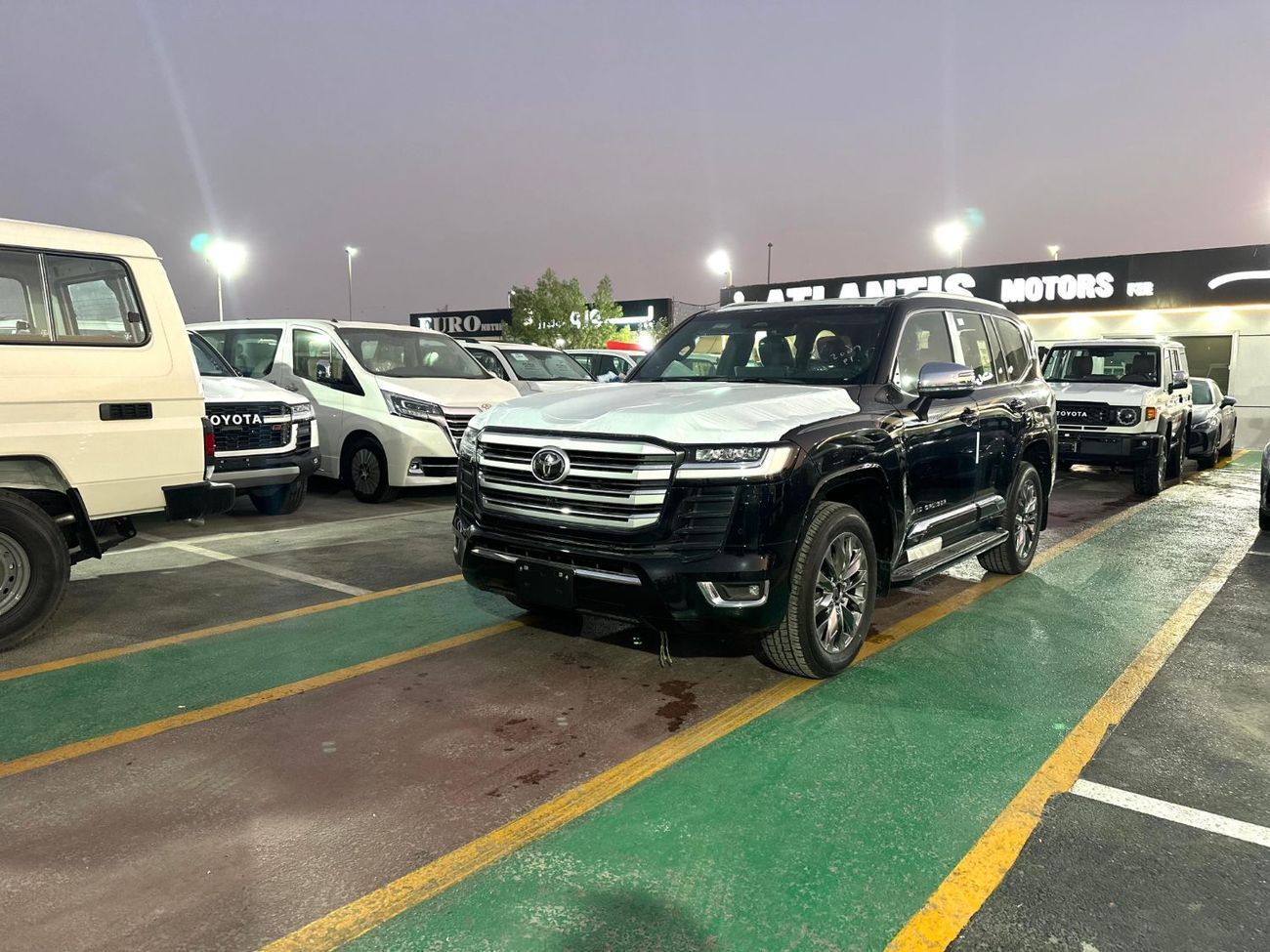 Toyota Land Cruiser 4.0L Black Edition