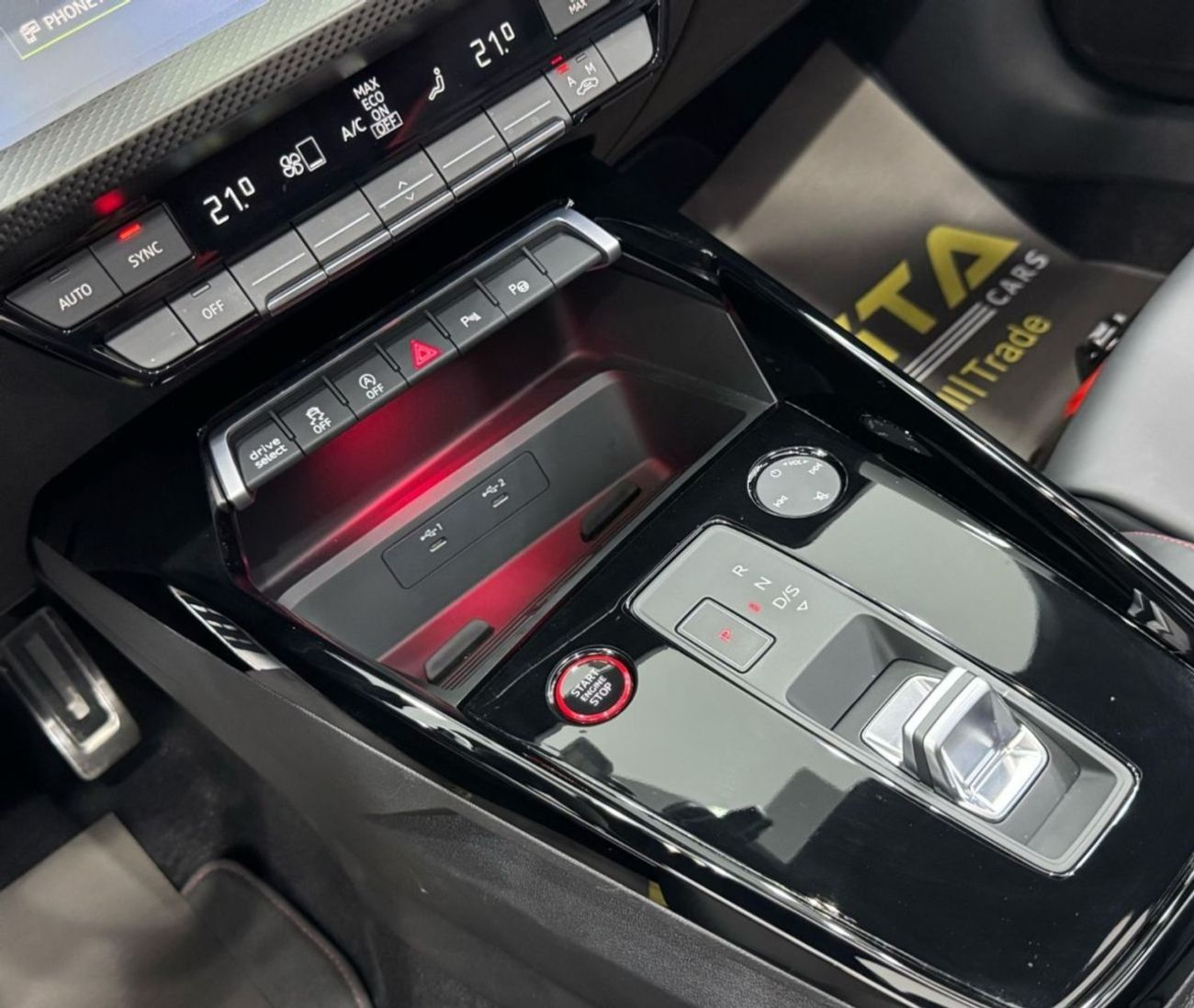 أودي RS3 TFSI quattro 2.5L Sportback 2022 Audi RS3 Quattro, 2028 Audi Warranty + Service Pack, Full Options,