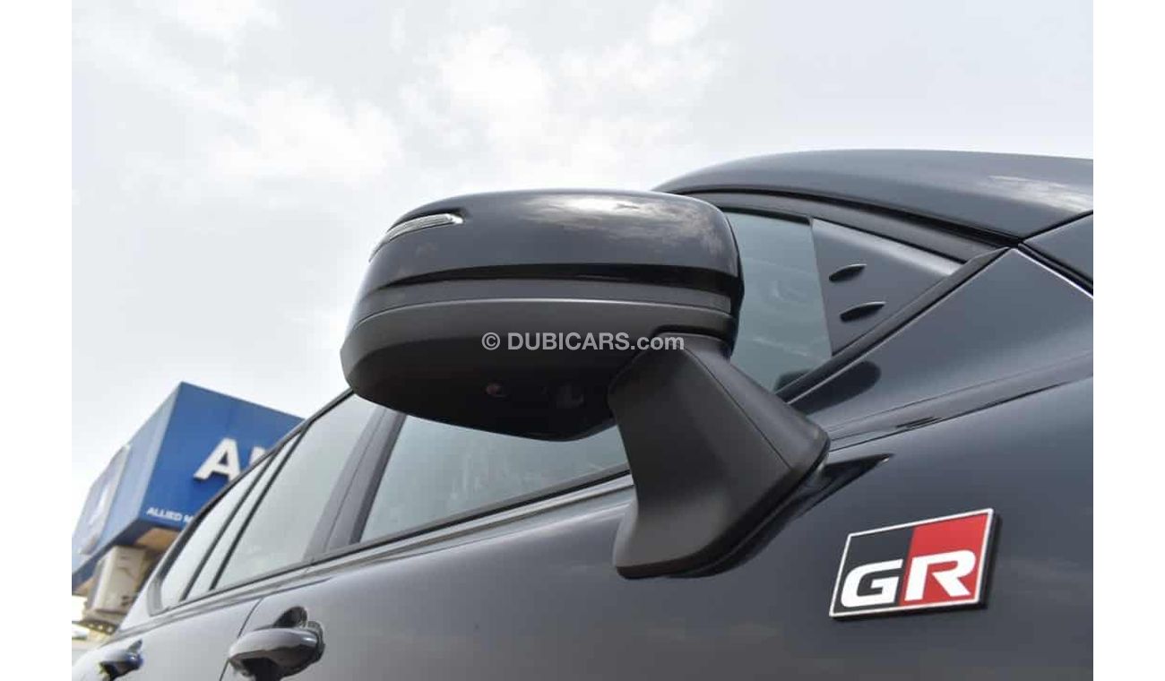 Toyota Land Cruiser GR SPORT 3.3L DSL A/T Floor 23YM -5 STR - BLK (EXPORT OFFER)