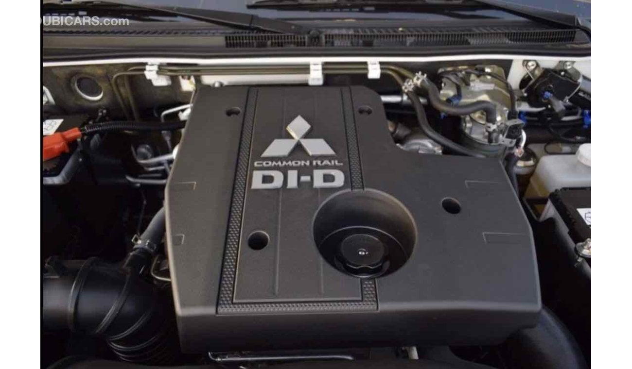 Mitsubishi Pajero 3.2 diesel model 2017