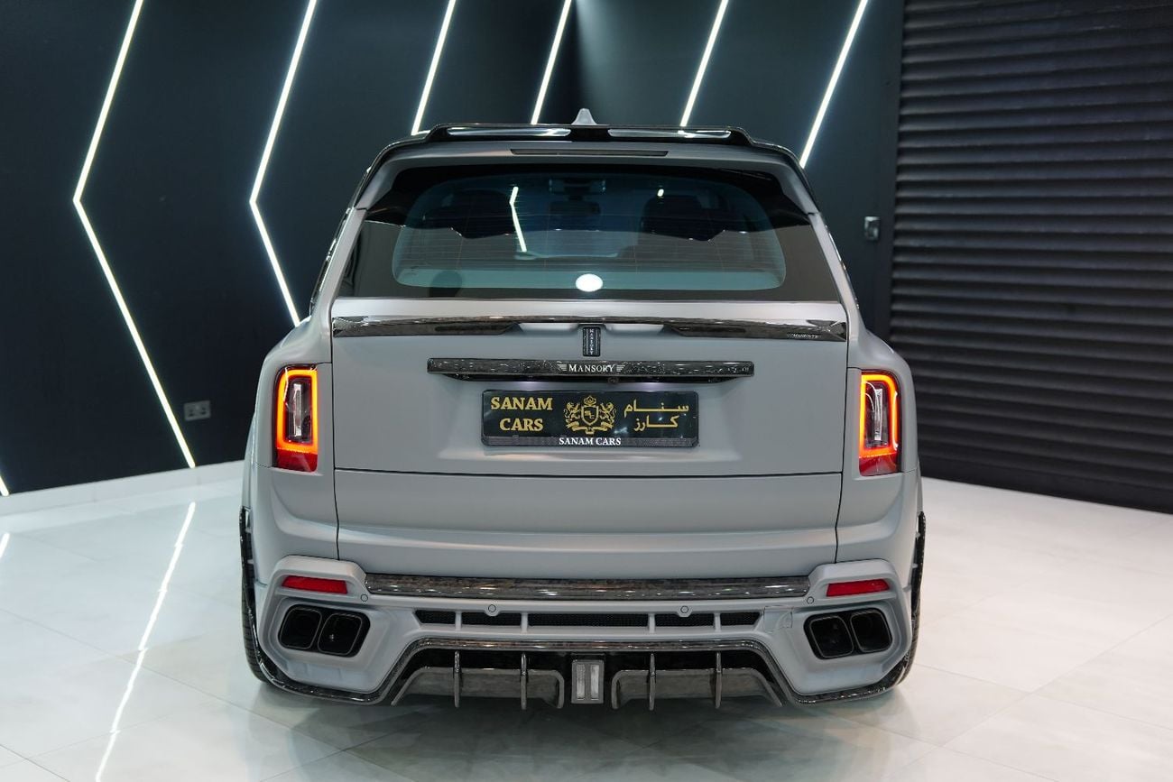 Rolls Royce Cullinan BLACK BADGE ORIGINAL MANSORY, Full Forged-Carbon Widebody Kit, GCC Specs!