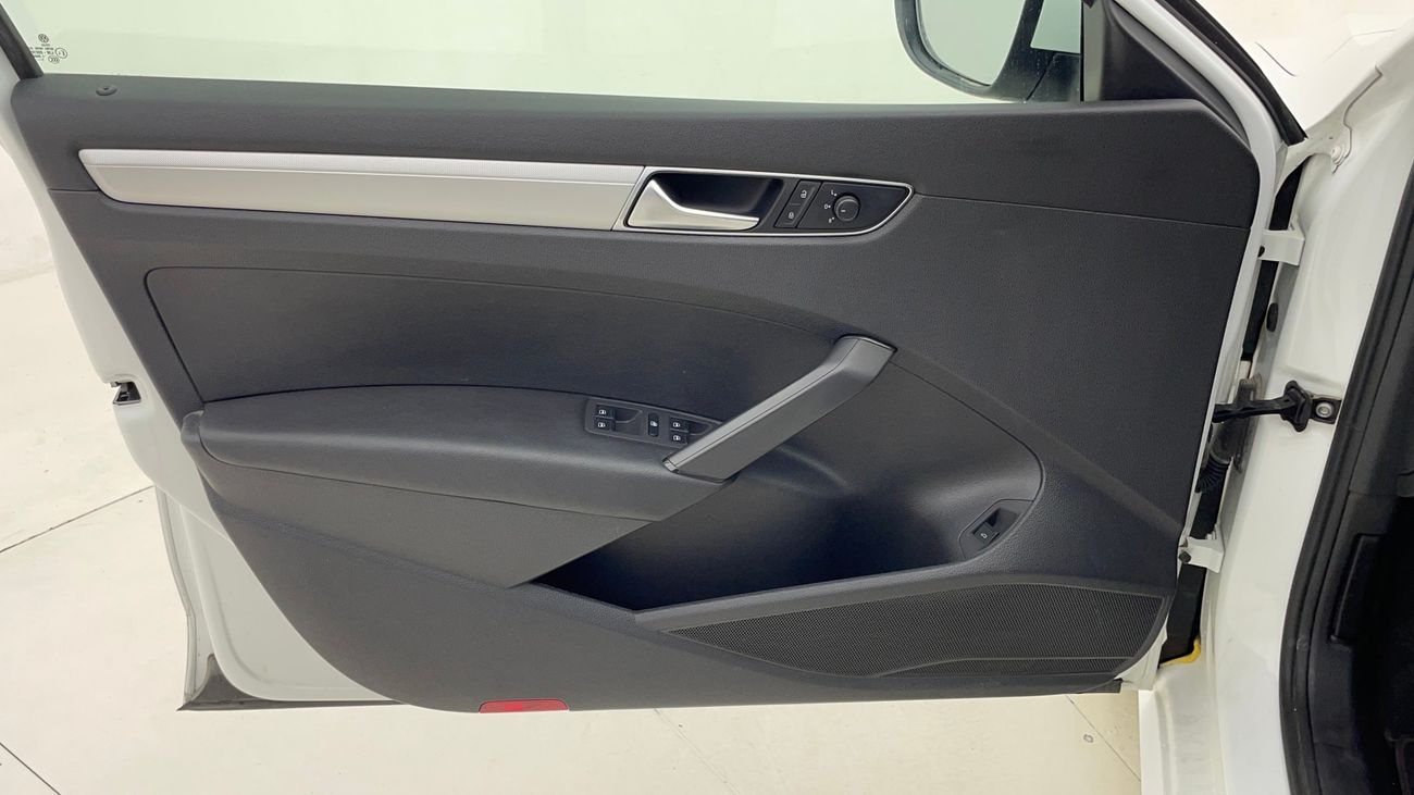 فولكس واجن باسات S 2.5 | بدون دفعة مقدمة | اختبار القيادة في المنزل