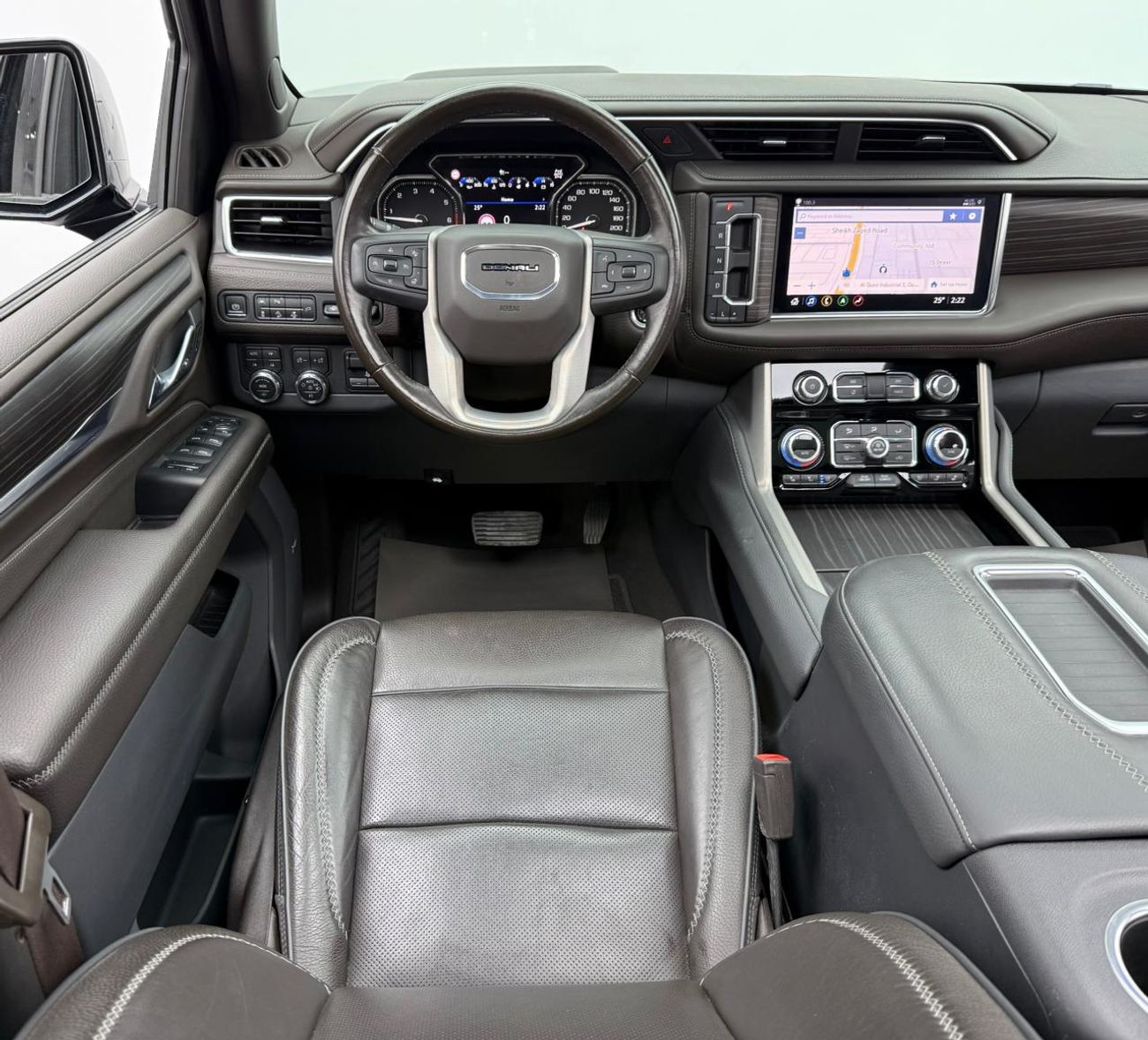 جي أم سي يوكون 2021 GMC Yukon Denali, Dec/2026 GMC Warranty + Service Package, GMC Full Service History, GCC