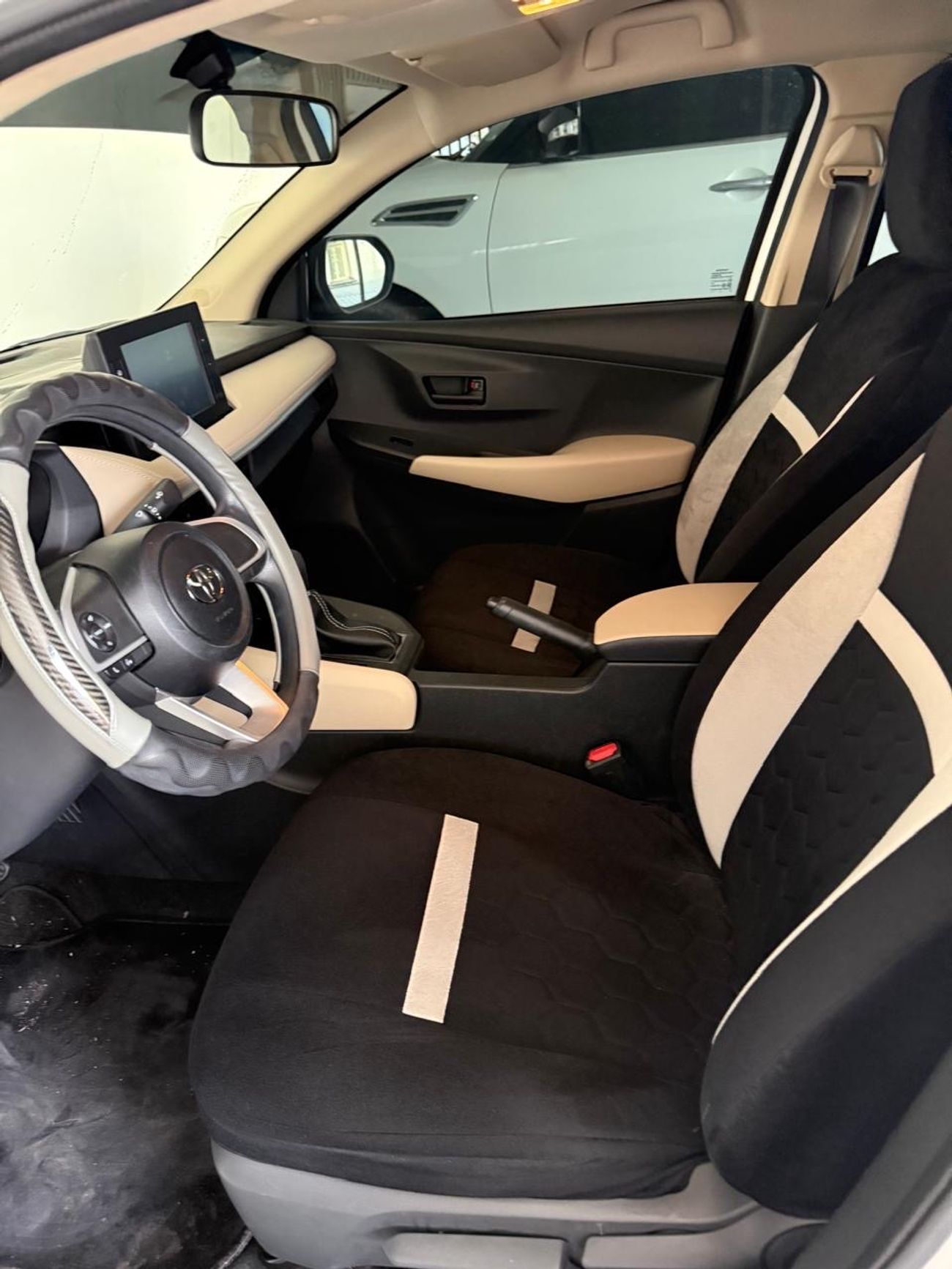 Toyota Yaris 1.5 L Basic