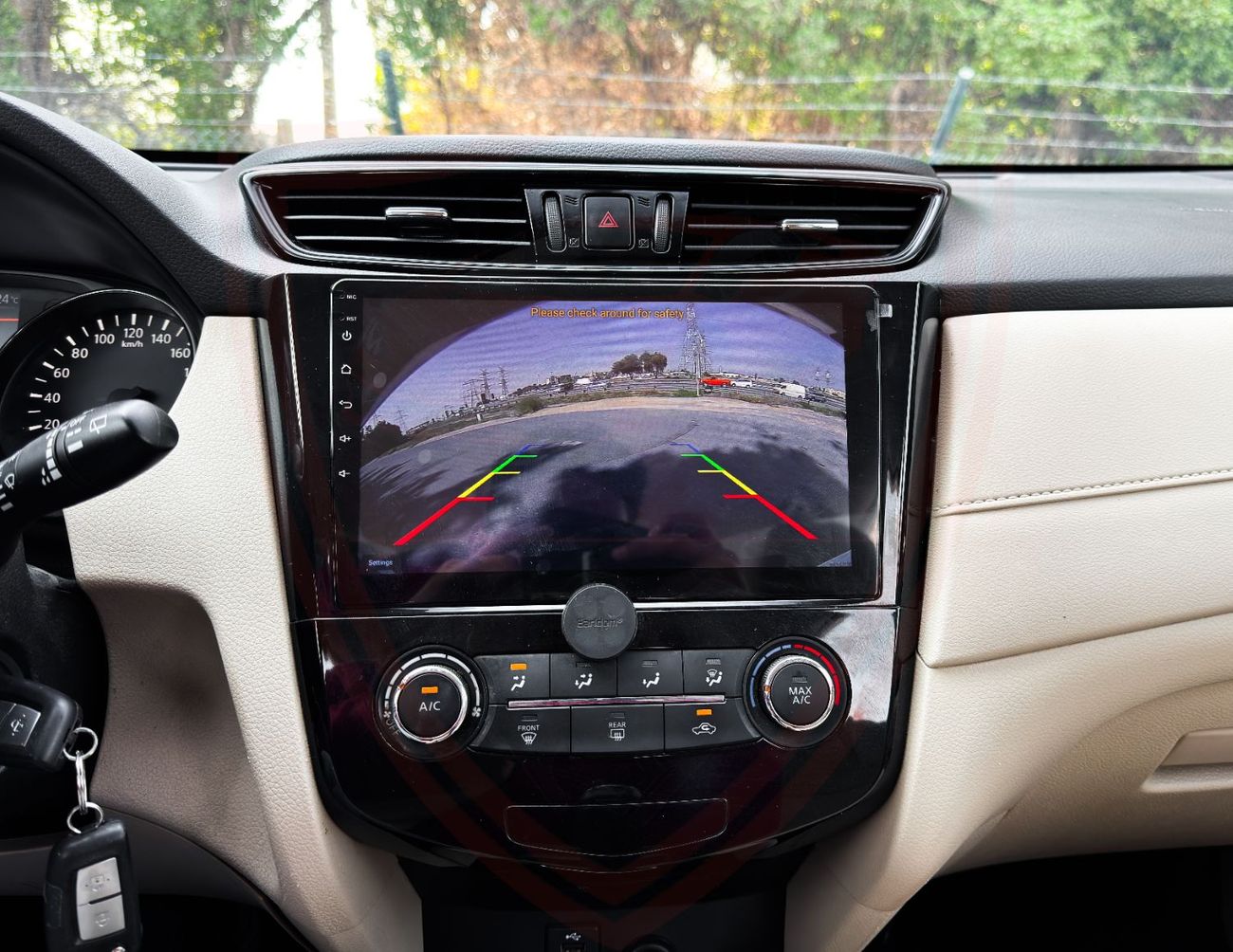 نيسان إكس تريل نيسان إكس تريل | ٢.٥ لتر | ٢٠٢٢ | خليجي | خالية من الحوادث | بحالة ممتازة | 940 شهرياً