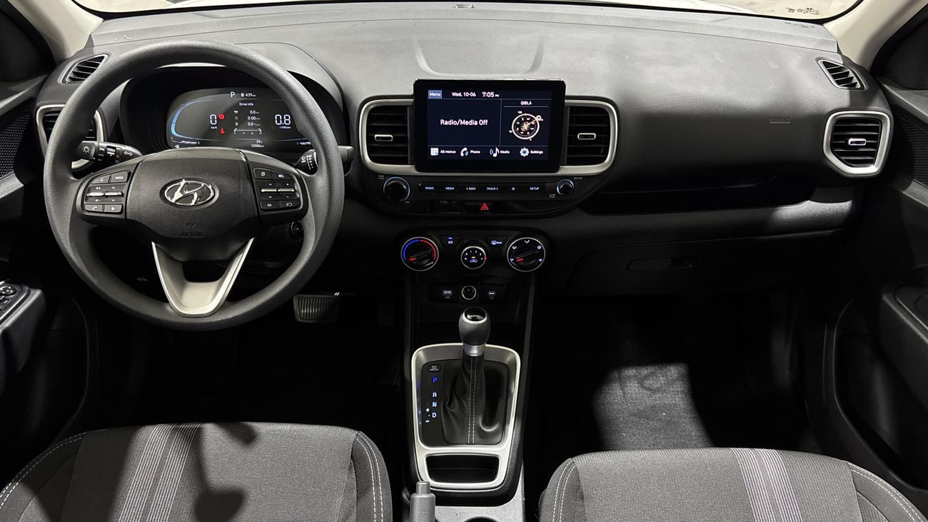 Hyundai Venue 2024 SMART | AED 665/Month | 0 DP | 30 Day Return | Warranty | Service History