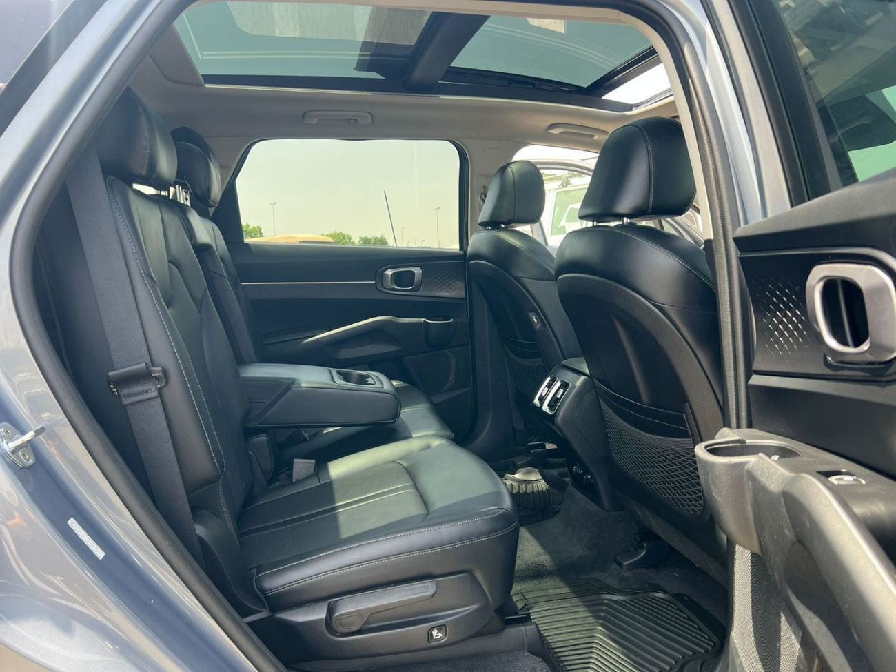 كيا سورينتو 2021 Kia Sorento S Class – 2.5L – Full Option – Panoramic Roof – 7 Seater – Full Option