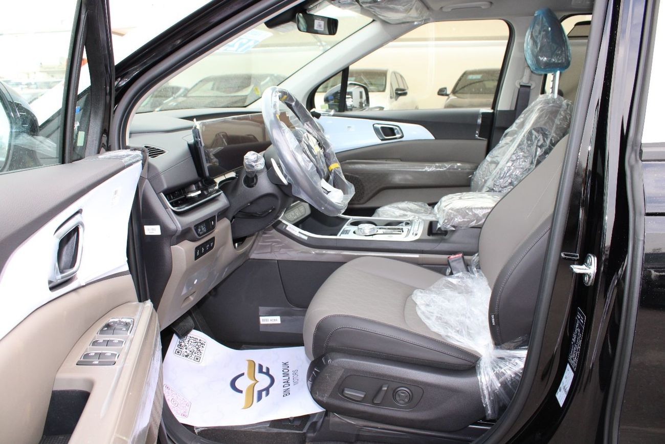 Kia Carnival Kia Carnival 3.5L 9Seater New Shape
