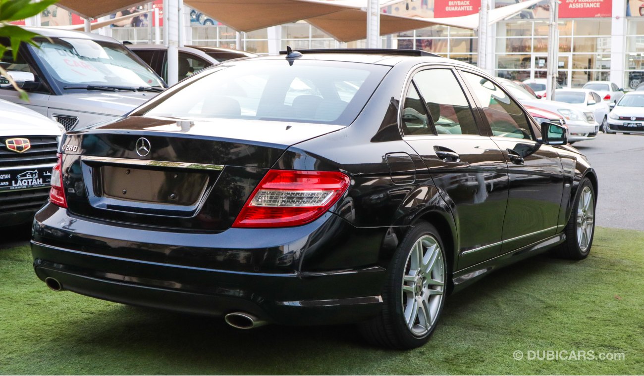 Mercedes-Benz C 280 Gulf model 2009, black color, panorama, cruise control, alloy wheels, sensors, in excellent conditio