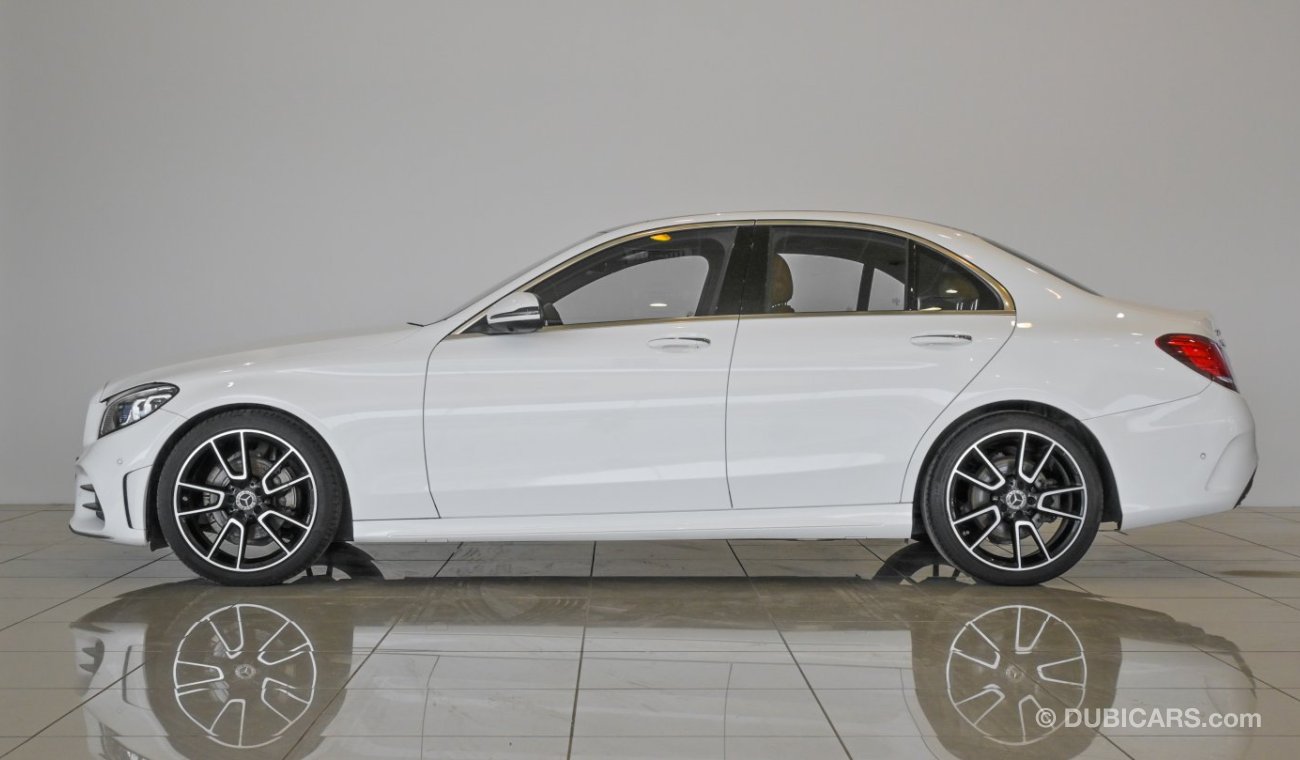 Mercedes-Benz C200 SALOON / Reference: VSB 32737 Certified Pre-Owned
