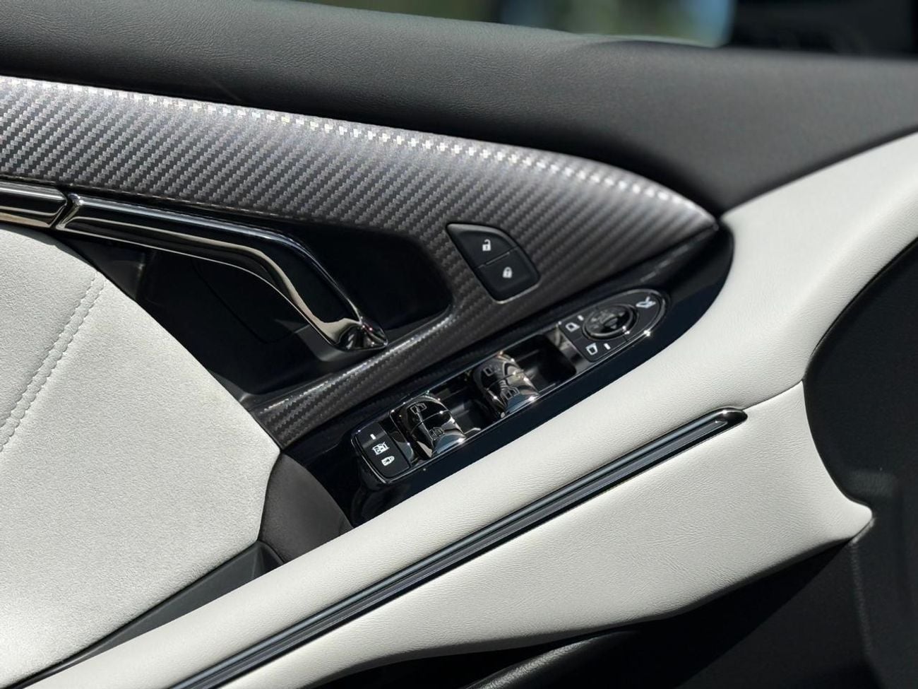 Voyah Free 2,391 AED Monthly II Voyah EREV II GCC II 0% Downpayment II Under Warranty 2033