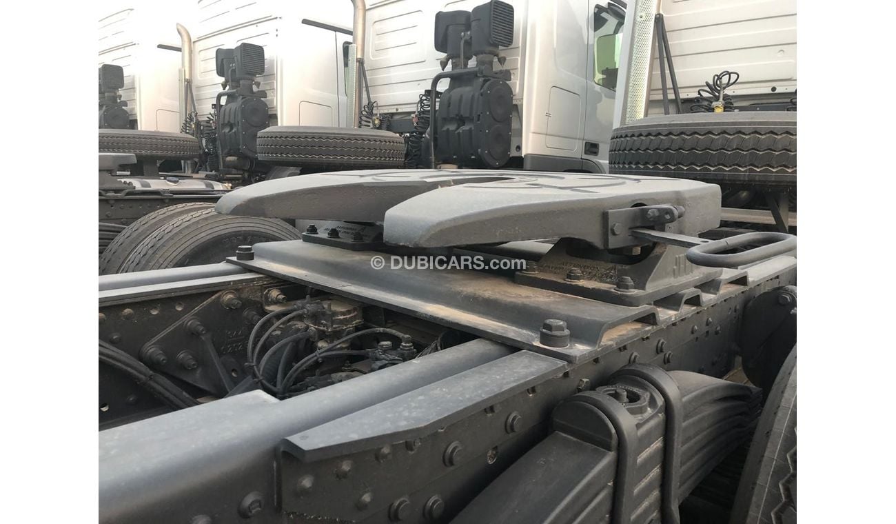 Mercedes-Benz Actros 3850 Tractor Head  V8 / 100 Tons