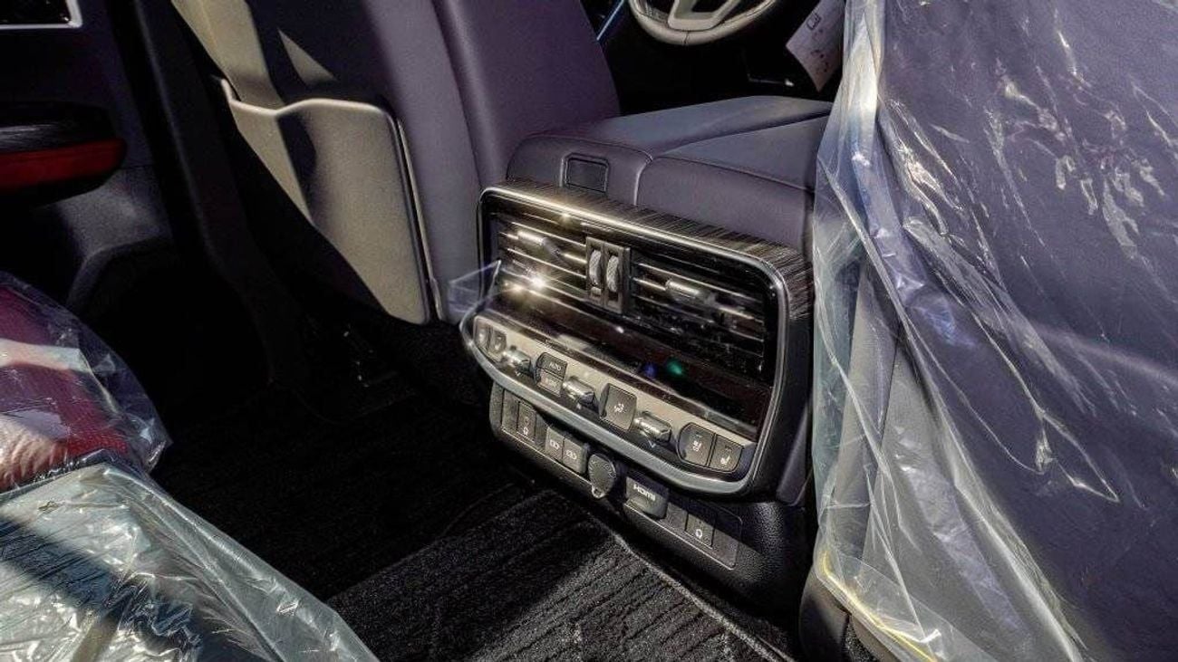 Toyota Land Cruiser 2025 Toyota Land Cruiser VXR 3.3L Twin Turbo AT Diesel