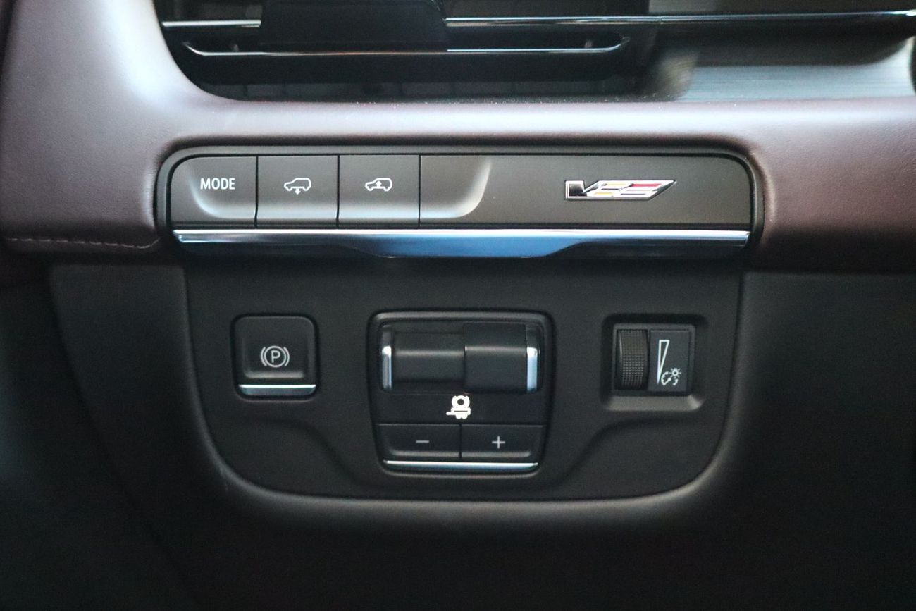 Cadillac Escalade Escalade-V 6.2L