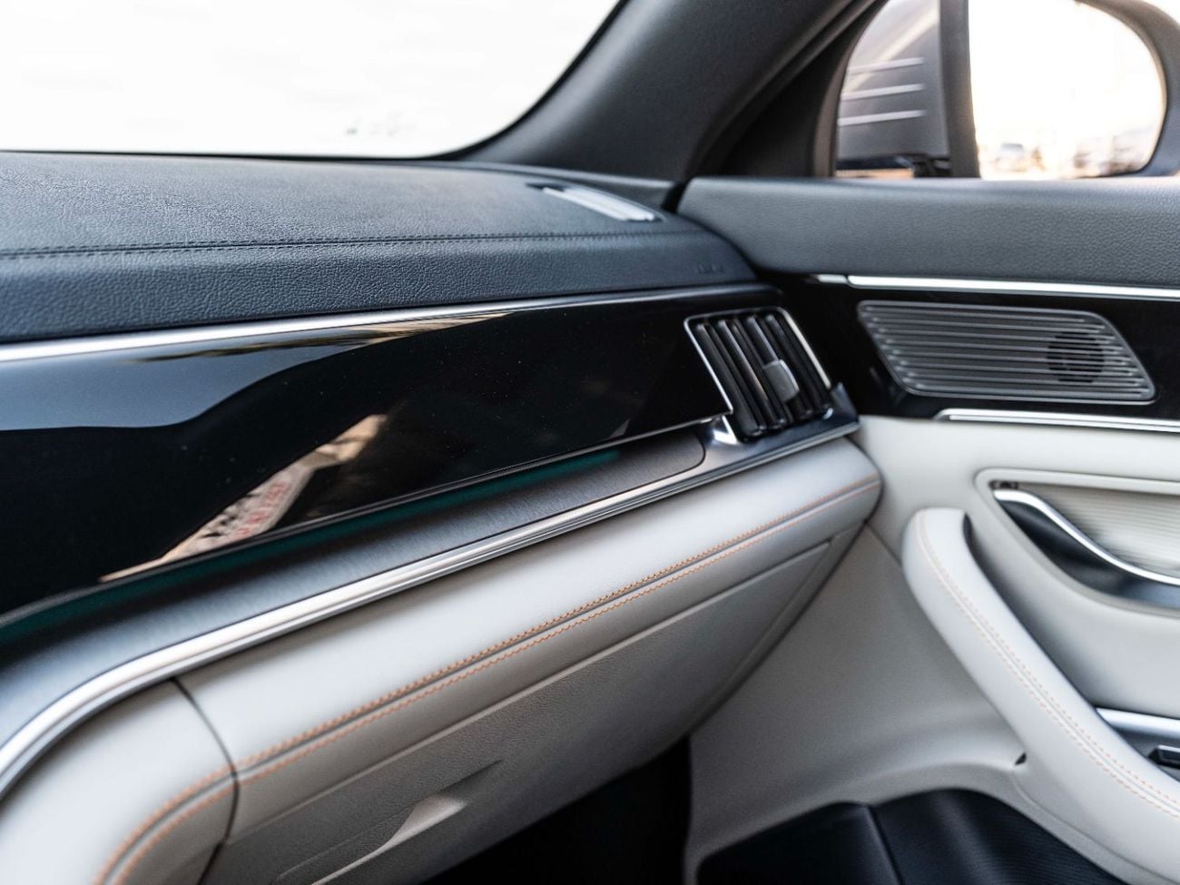 بي واي دي سونغ بلس Design