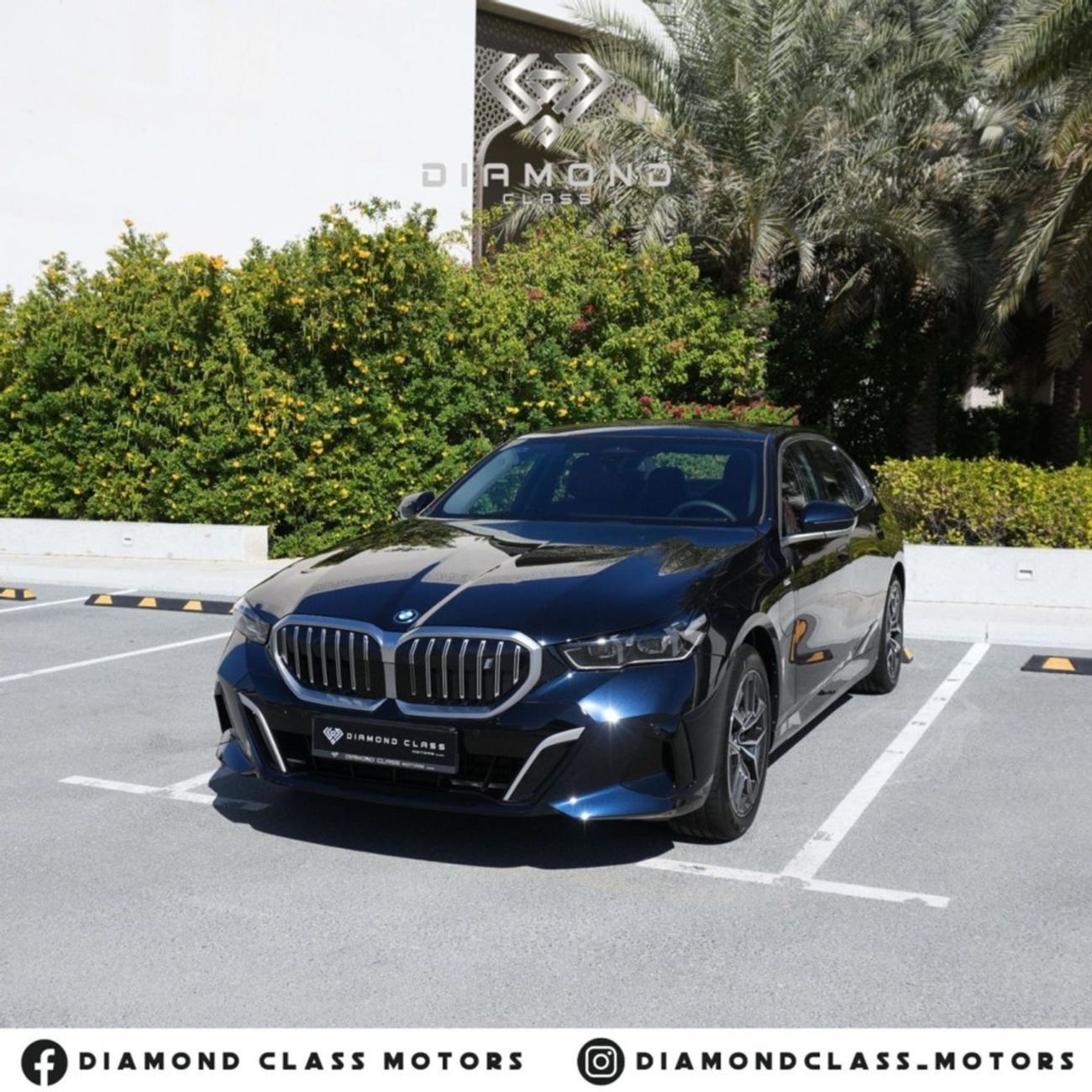 بي أم دبليو i5 BMW i5 eDrive 35L Panoramic M kit Brand New Zero Km for UAE Registration