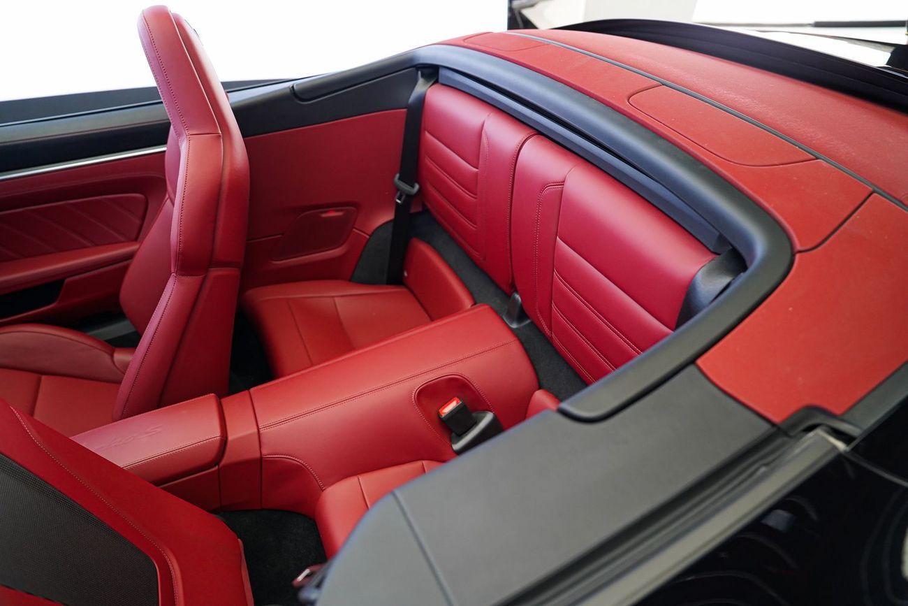 Porsche 911 Turbo S 3.8L (640 HP) Convertible