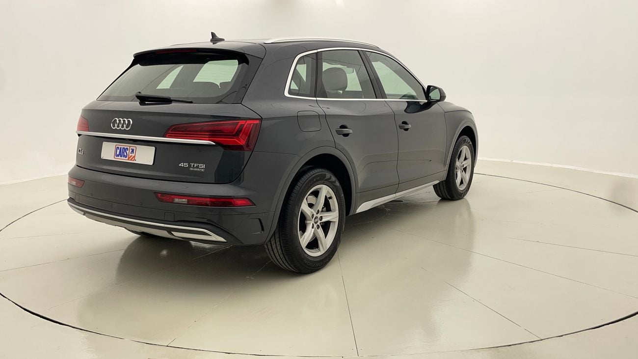 أودي Q5 45 TFSI QUATTRO 2 | بدون دفعة مقدمة | اختبار القيادة في المنزل