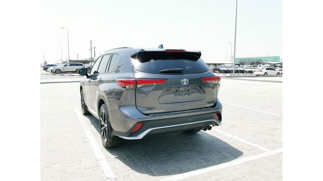Toyota Highlander Toyota Highlander XSE - 2021 - Grey