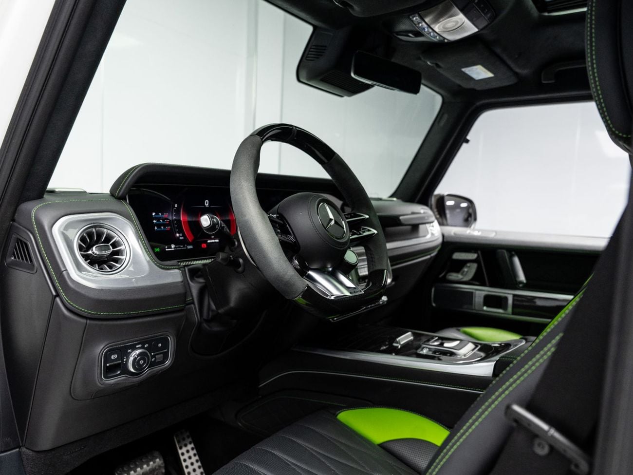 Mercedes Benz G63 AMG STD BUY NOW, PAY 2027 | THE BLACKLINE STANDARD | 2030 Mercedes Warranty + Service Contract, GCC