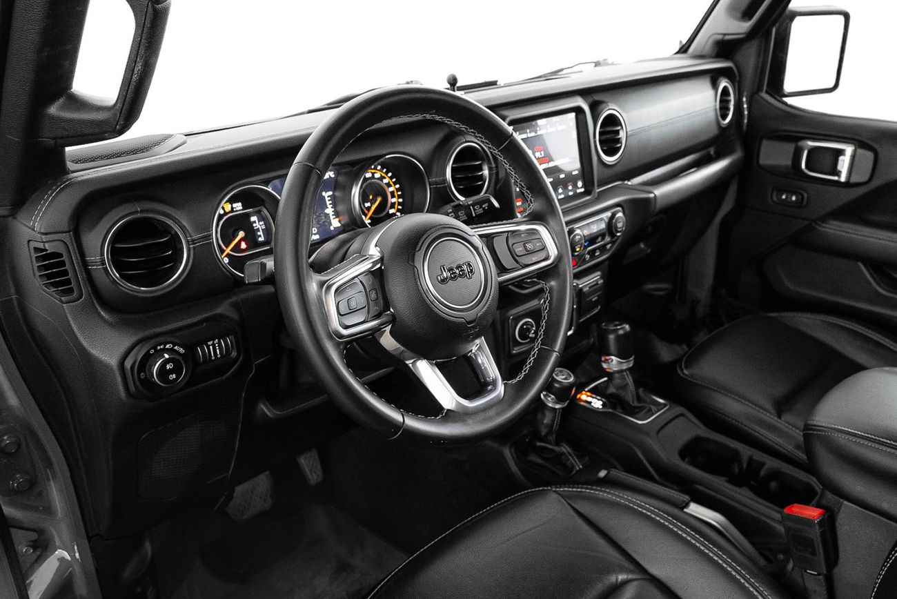 جيب رانجلر Unlimited Sahara 3.6L