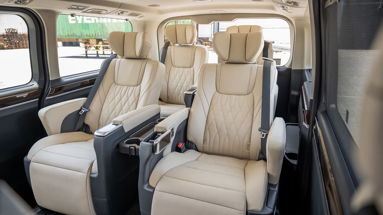 تويوتا جرافينا TOYOTA GRANVIA 3.5L HI SIX SEATS -2026YM