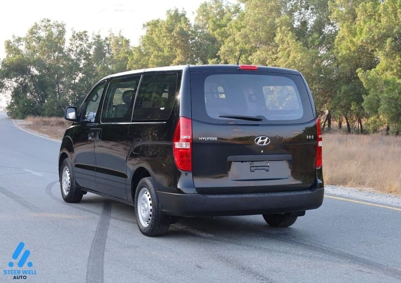 هيونداي H-1 GL Crew Van / Good Condition / Attractive Deals / 2.5L RWD / GCC / Book Now