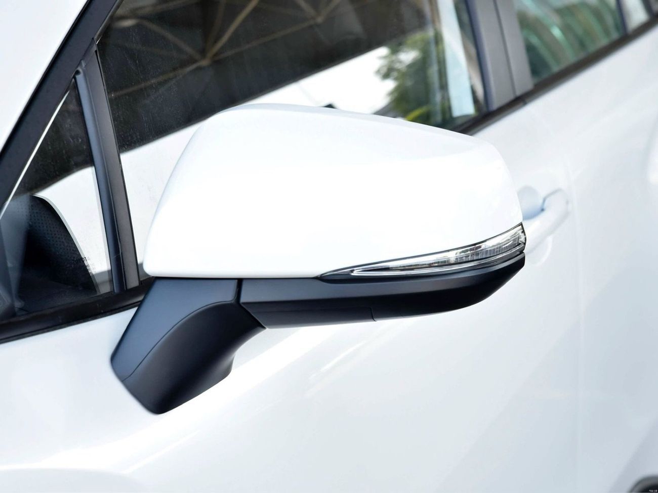 Toyota Corolla Cross TOYOTA COROLLA CROSS ELITE 2.0L PETROL MODEL 2025