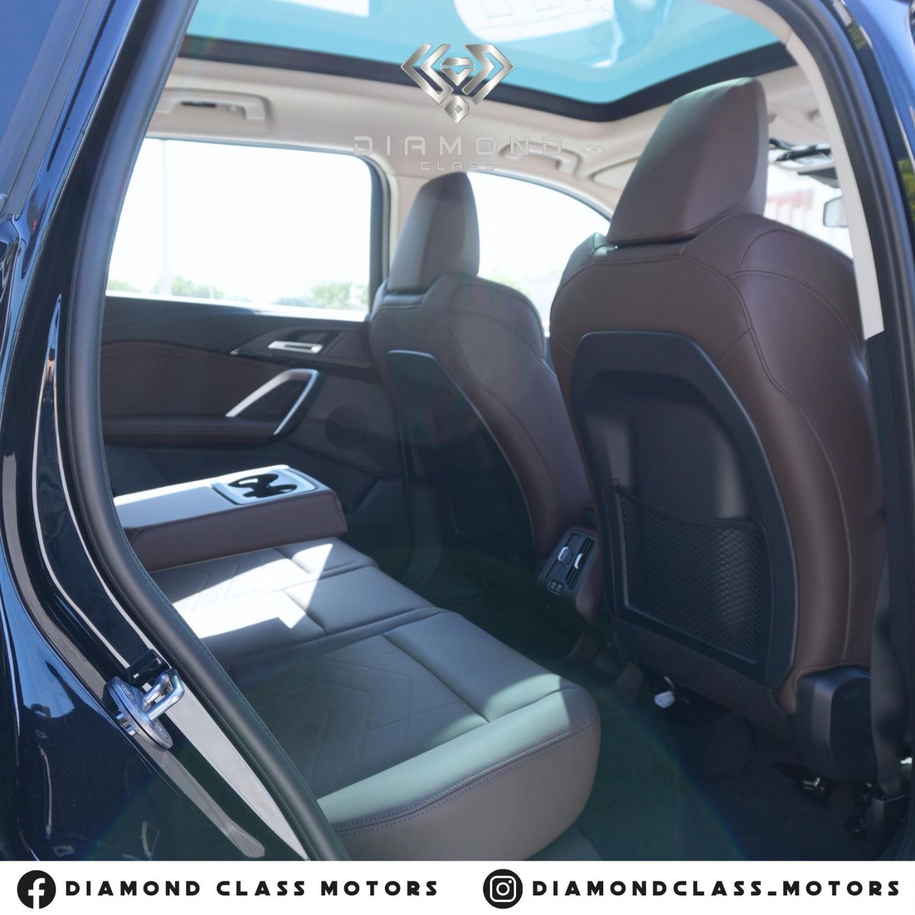 بي أم دبليو X1 BMW X1 S Drive 20Li SUV - 1.5 L Turbocharged  Panoramic  2024  for UAE Under Warranty