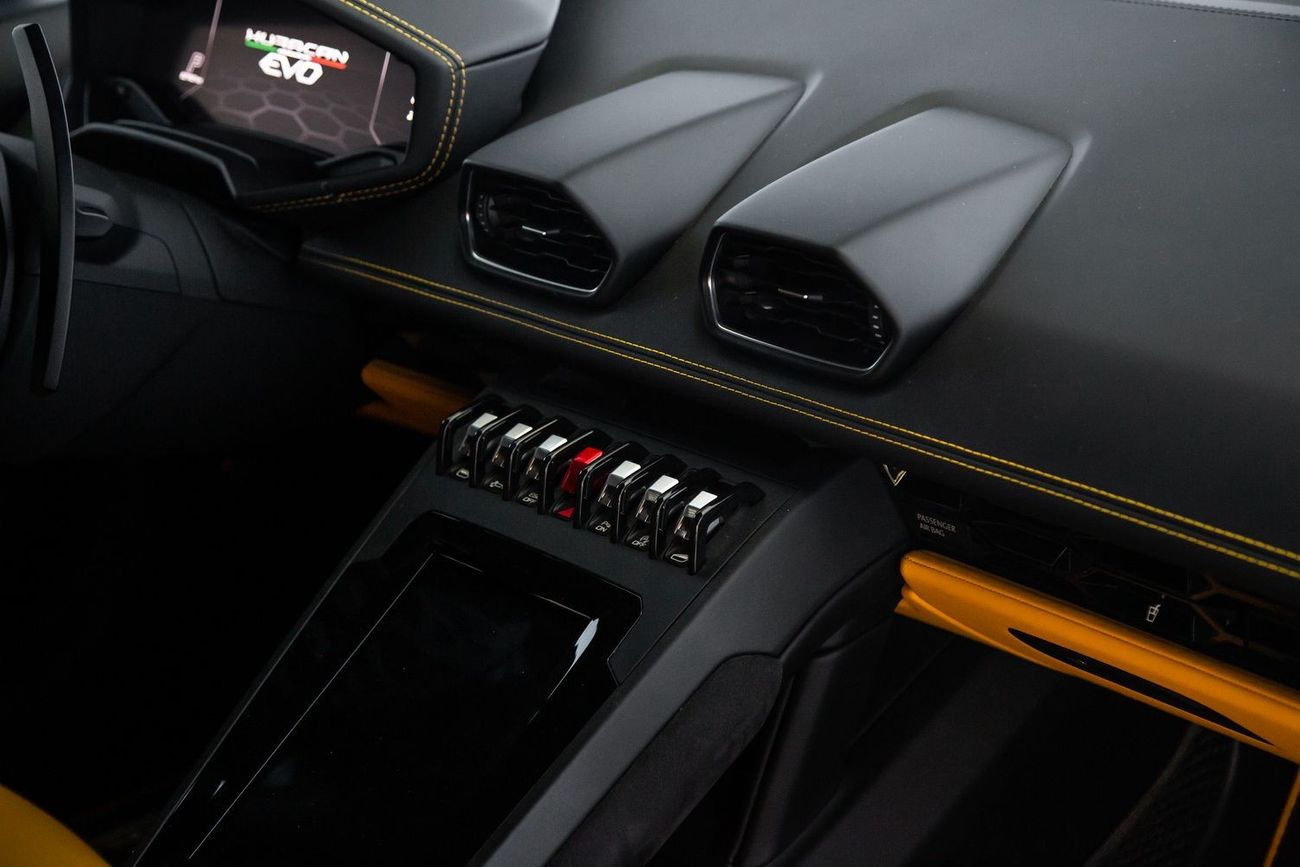 Lamborghini Huracan LP610 EVO Lamborghini Huracan Evo