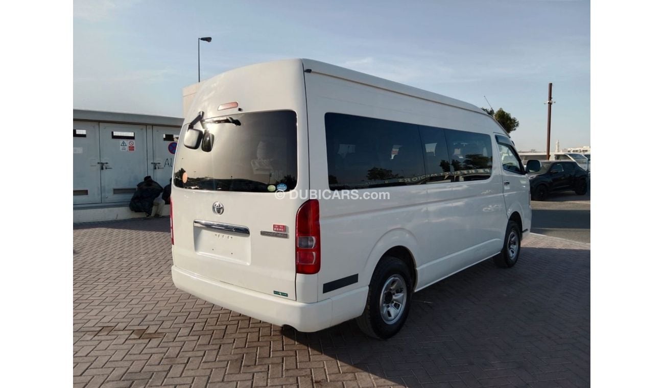 Toyota Hiace TOYOTA HIACE COMMUTER VAN RIGHT HAND DRIVE(PM05477)