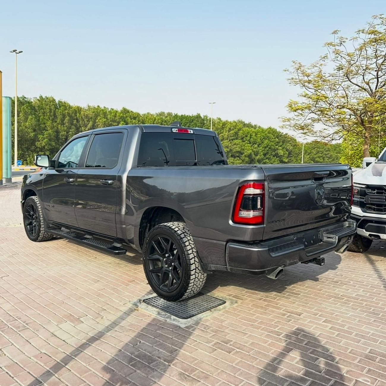 Dodge Ram Van 5.7 HEMI