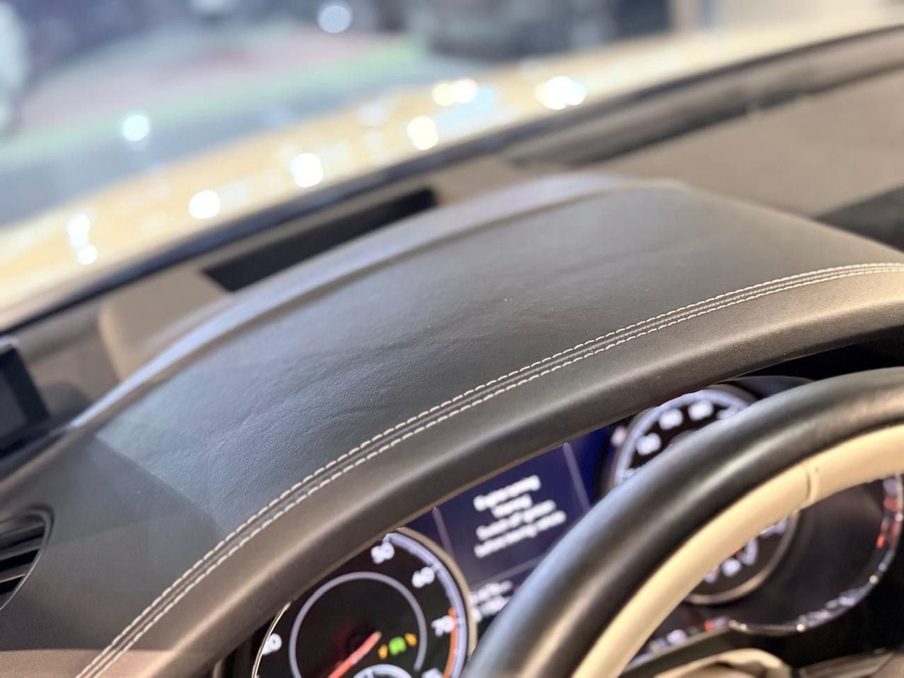 بنتلي بينتايجا Black Edition Bentley Bentayga 2019 مواصفات يابانية