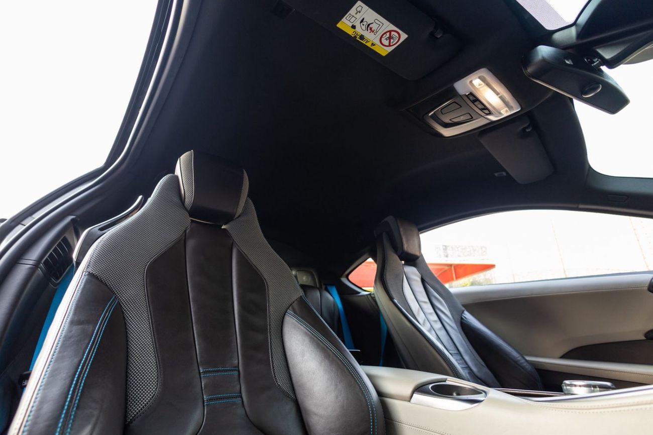 BMW i8 STD BMW i8 eDrive 2016 GCC